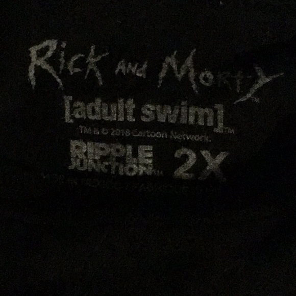 Rick and Morty 2xL collectorsT paint stain accent - Picture 2 of 3